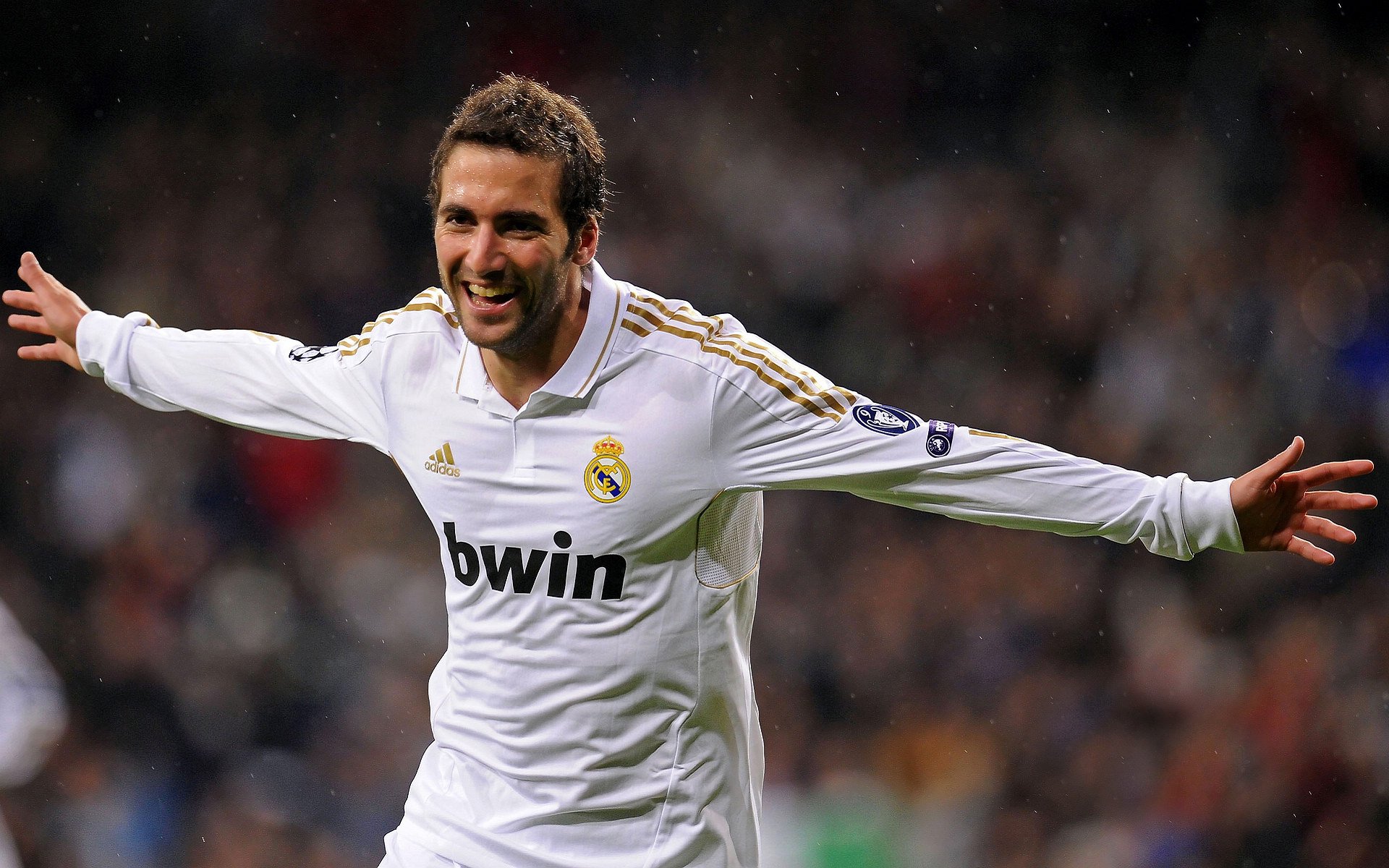 开云体育官网下载-高校足球联盟赛精彩纷呈，人才辈出，高校足球联赛历届排行